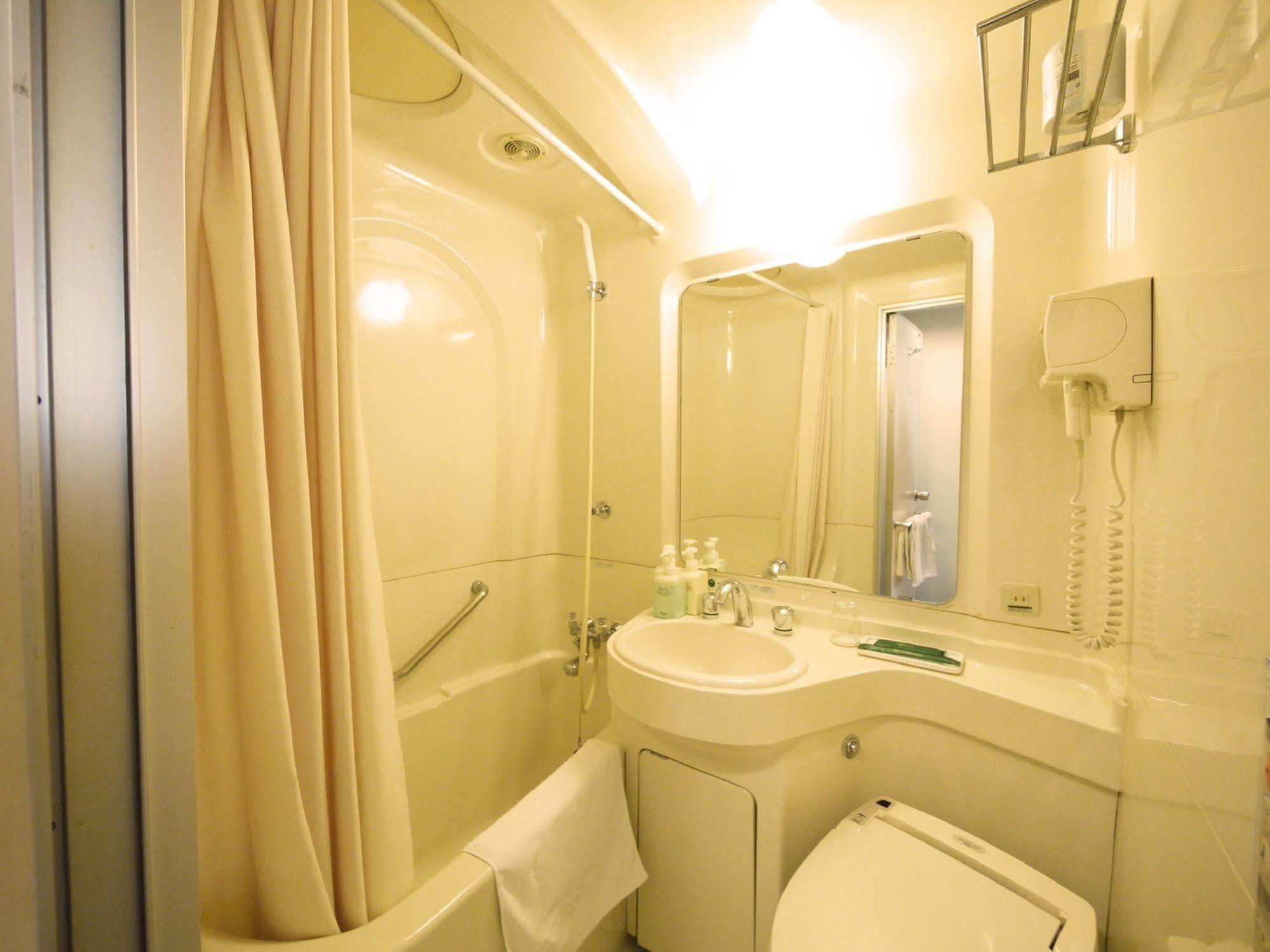 Hotel Route-Inn Koga Ekimae Dış mekan fotoğraf